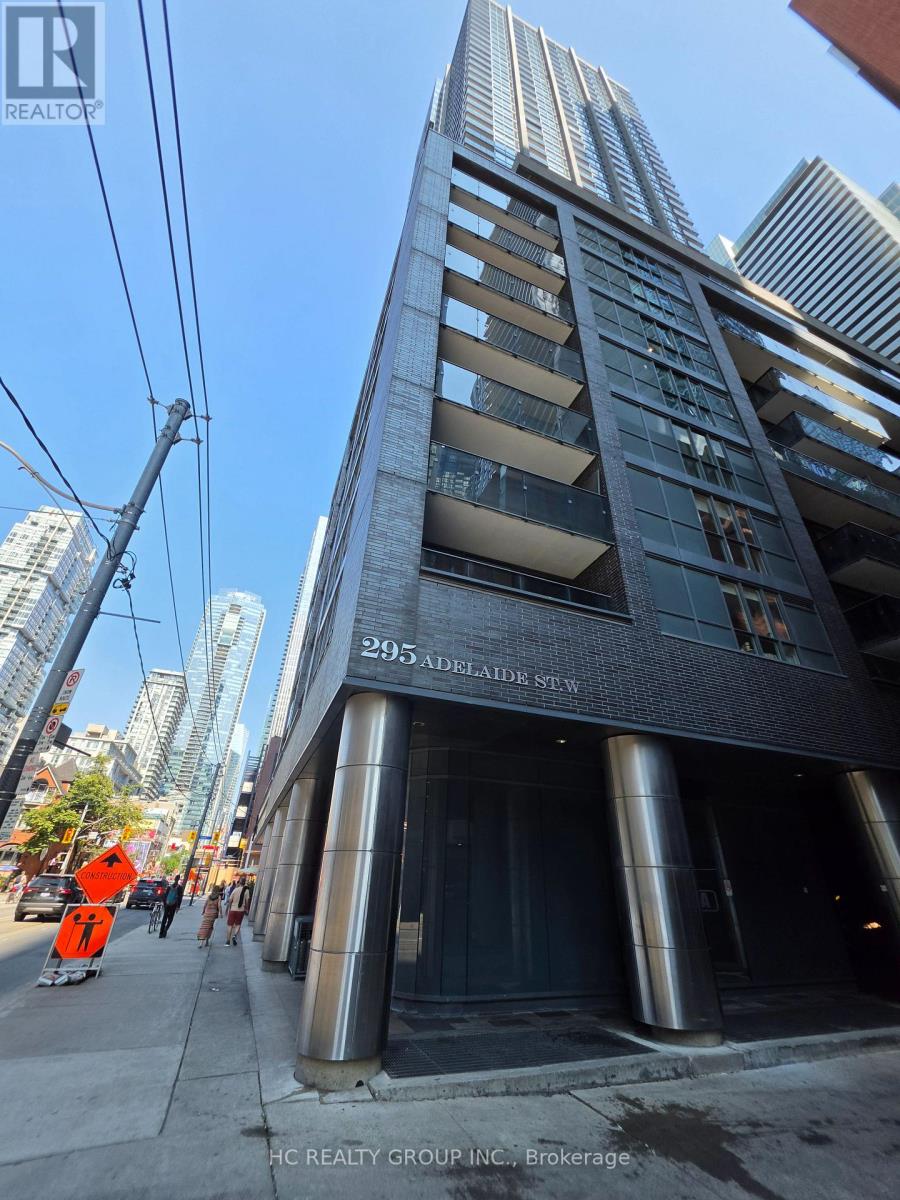 1017 - 295 ADELAIDE STREET W, Toronto, Ontario