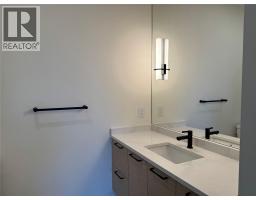 5533 Foothill Court, Kelowna, British Columbia  V1W 0C4 - Photo 35 - 10371715