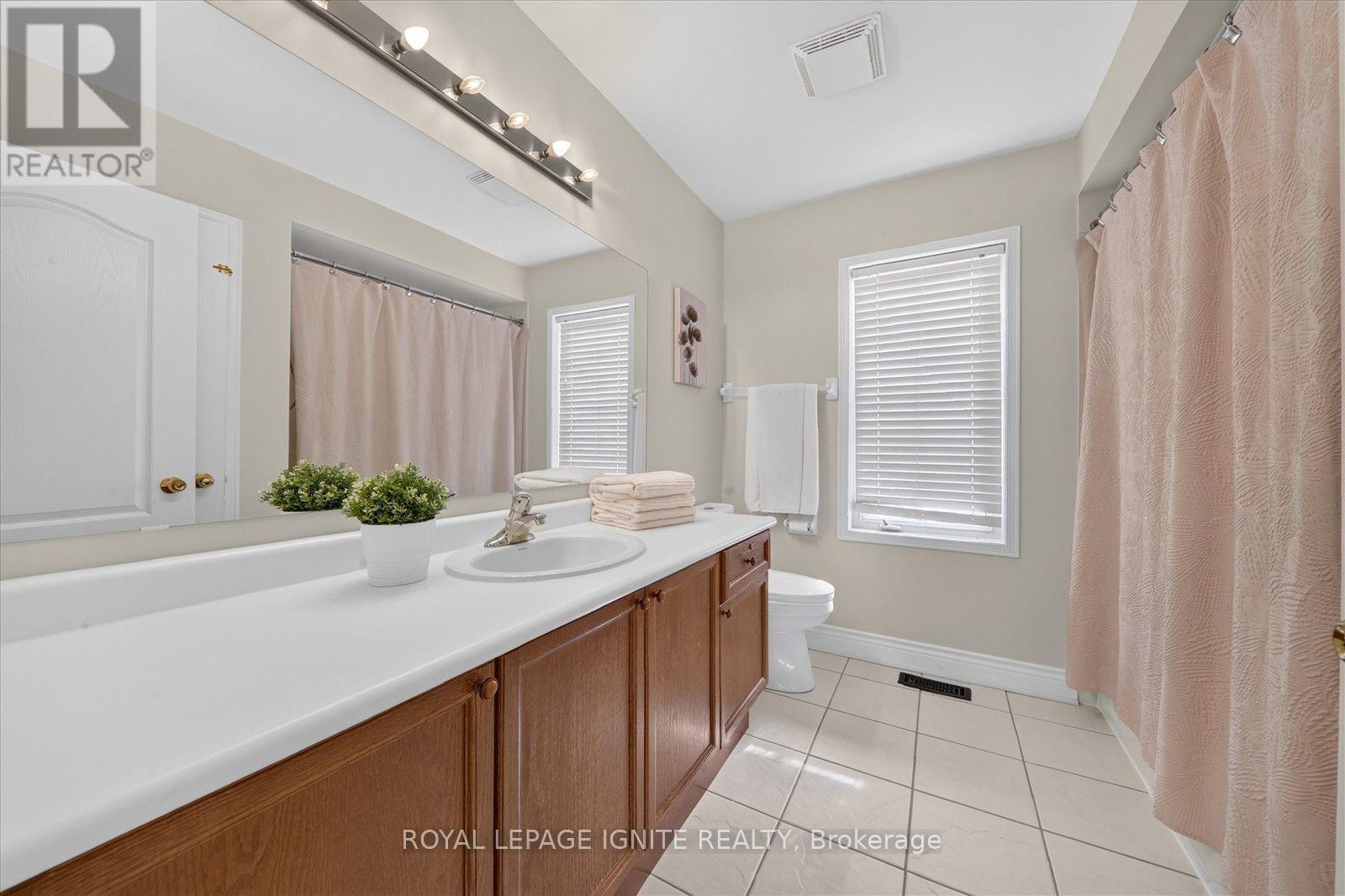 57 Armitage Crescent, Ajax, Ontario  L1T 4L1 - Photo 34 - E13604914