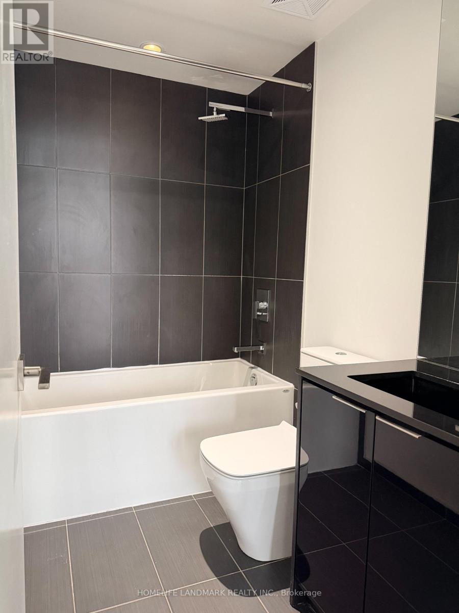 3701 - 70 Temperance Street, Toronto, Ontario  M5H 4E8 - Photo 6 - C13605148