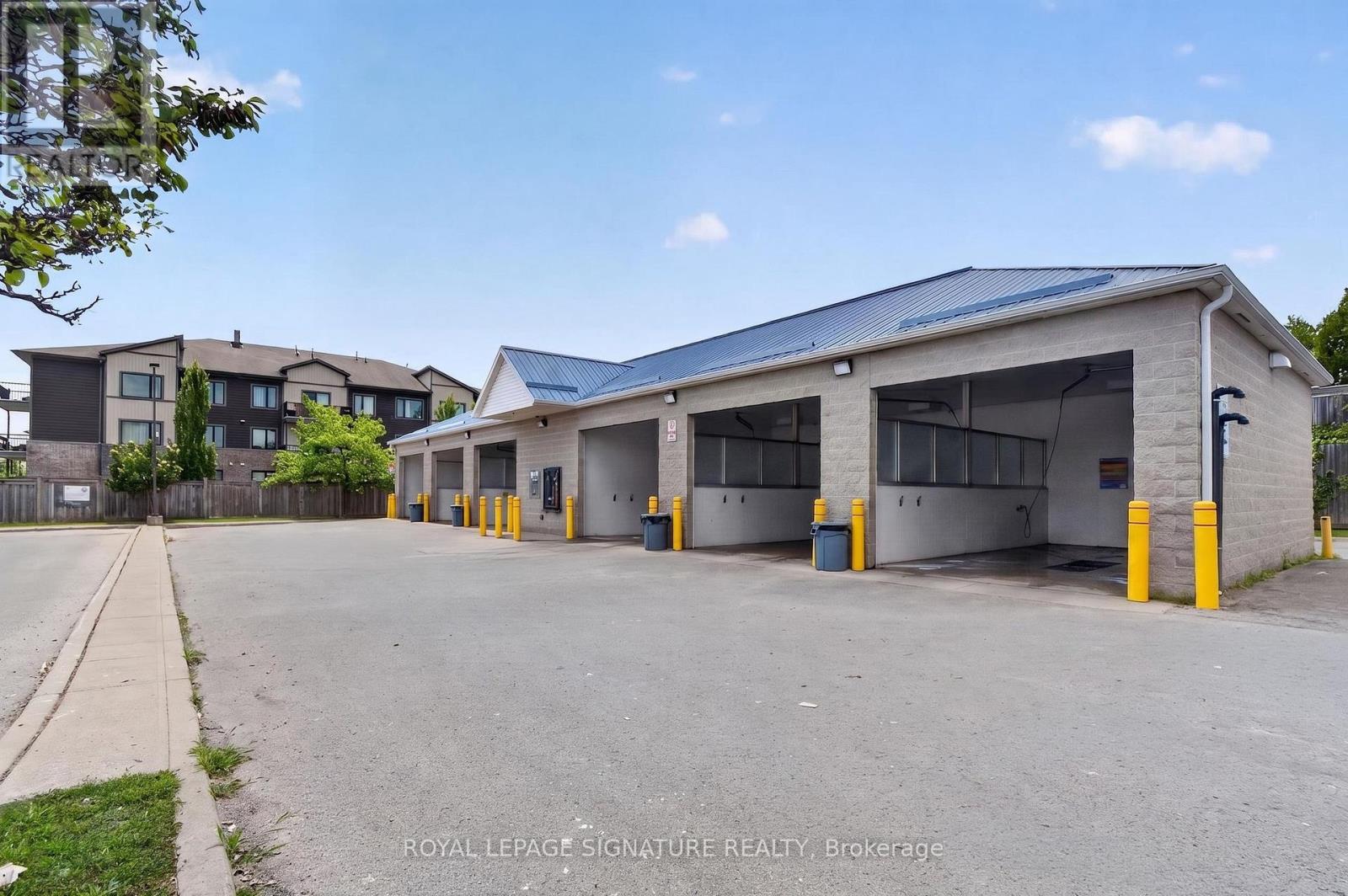 1829 Adelaide Street N, London North, Ontario  N5X 0E3 - Photo 9 - X13603098