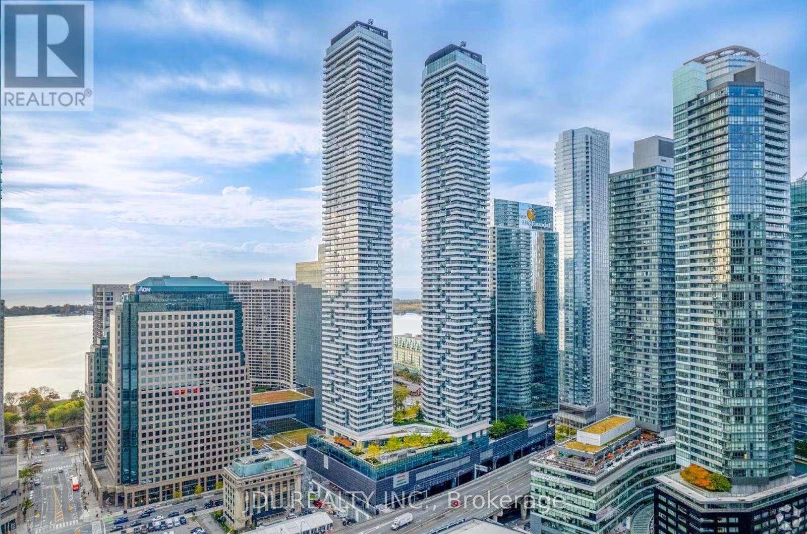 1705 - 88 Harbour Street, Toronto, Ontario  M5J 0C3 - Photo 2 - C13605164