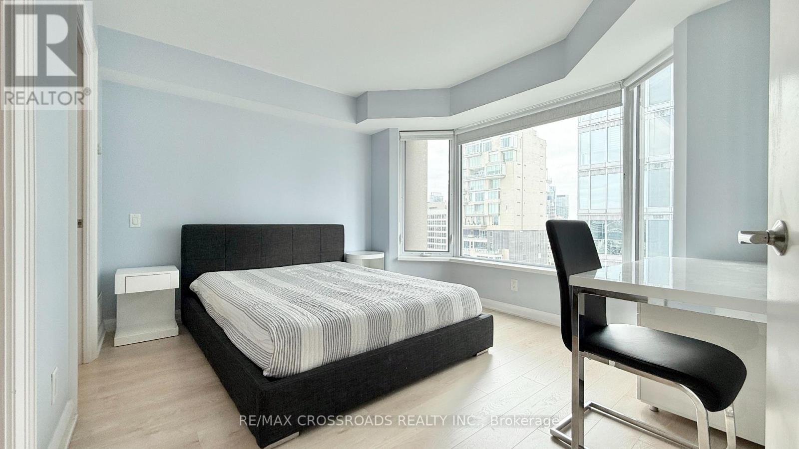 2108 - 155 Yorkville Avenue, Toronto, Ontario  M5R 0B4 - Photo 8 - C13605176