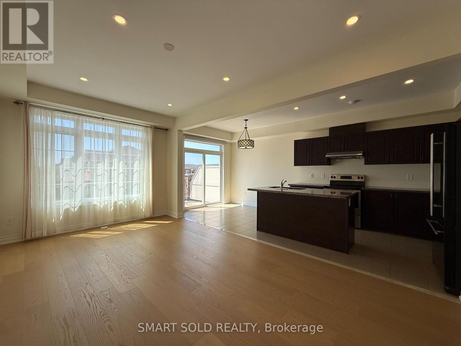 311 Dundas Way, Markham, Ontario  L6E 0R1 - Photo 6 - N13605158