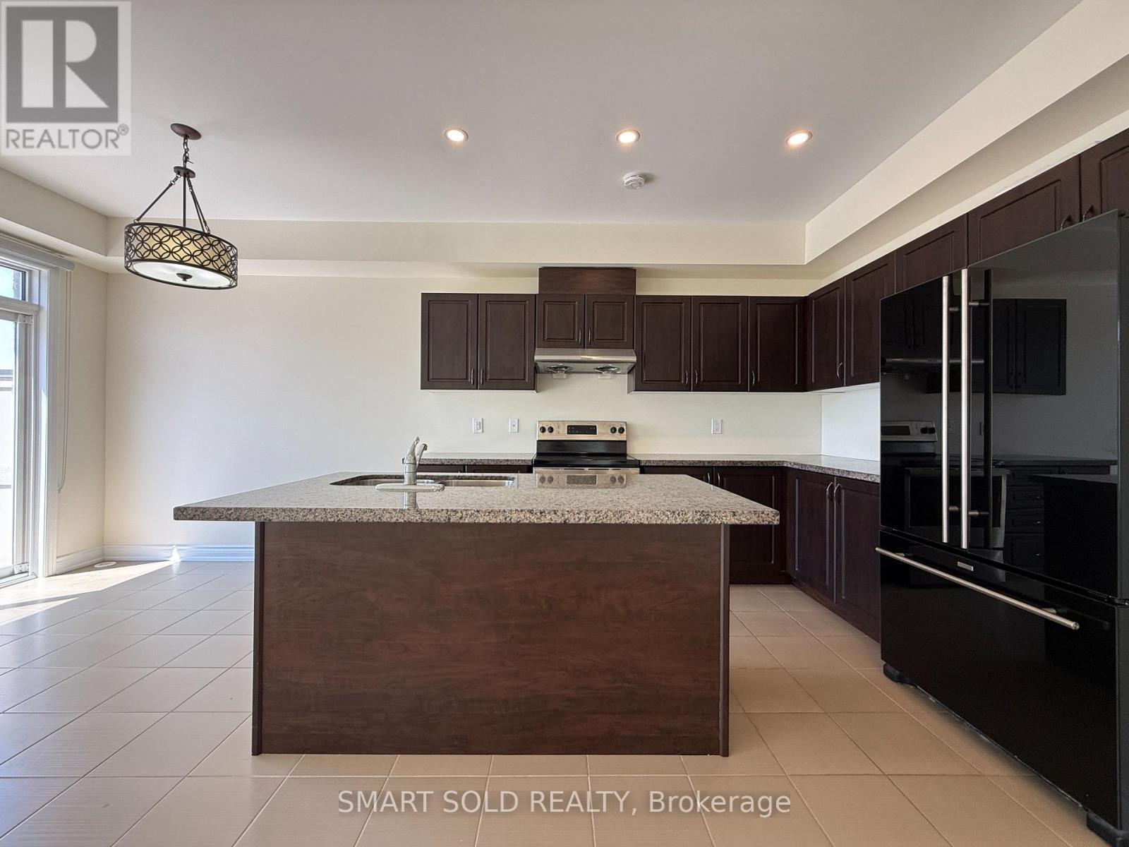 311 Dundas Way, Markham, Ontario  L6E 0R1 - Photo 7 - N13605158