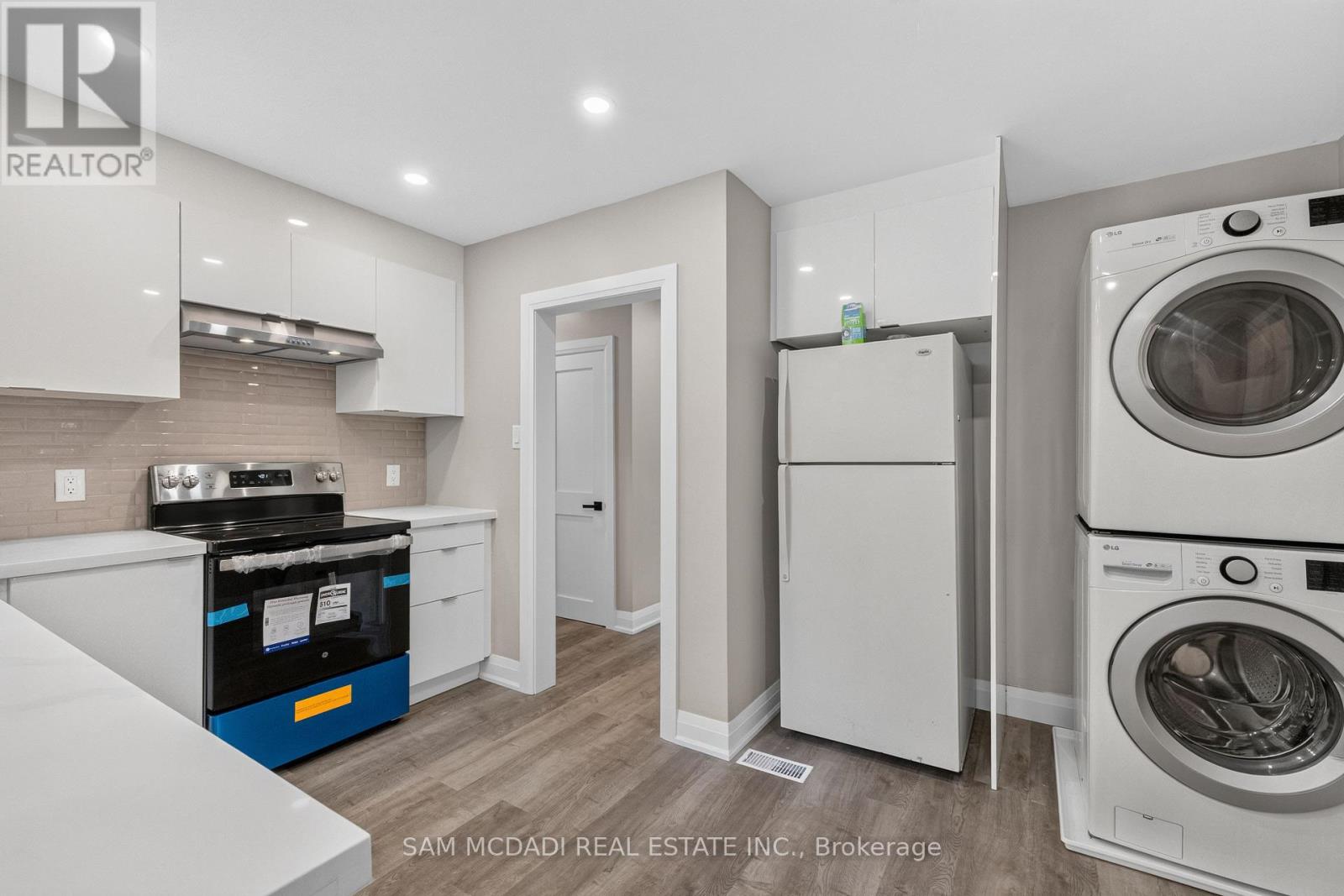 1153 Mona Road, Mississauga, Ontario  L5G 2Z8 - Photo 14 - W13605184
