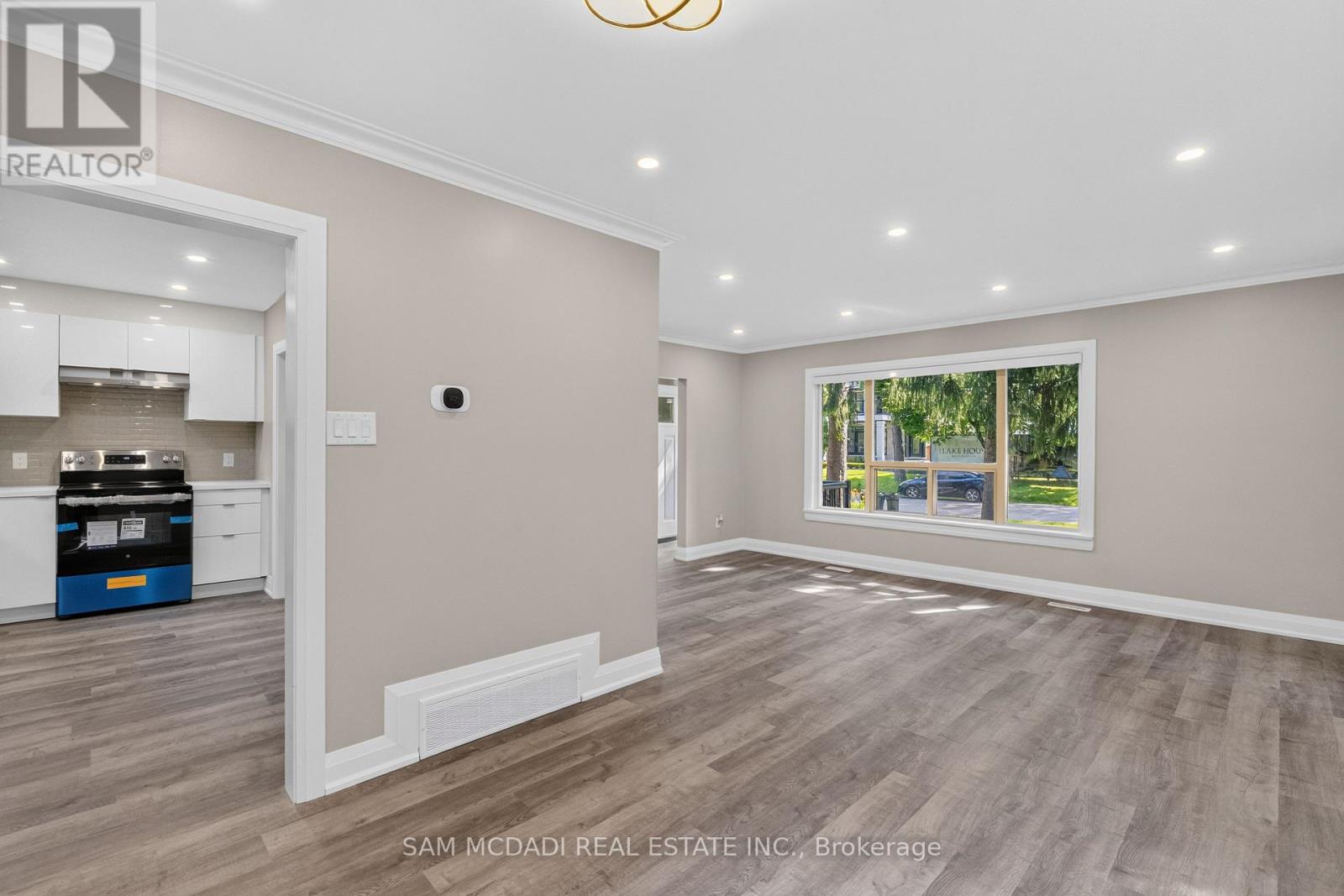 1153 Mona Road, Mississauga, Ontario  L5G 2Z8 - Photo 19 - W13605184