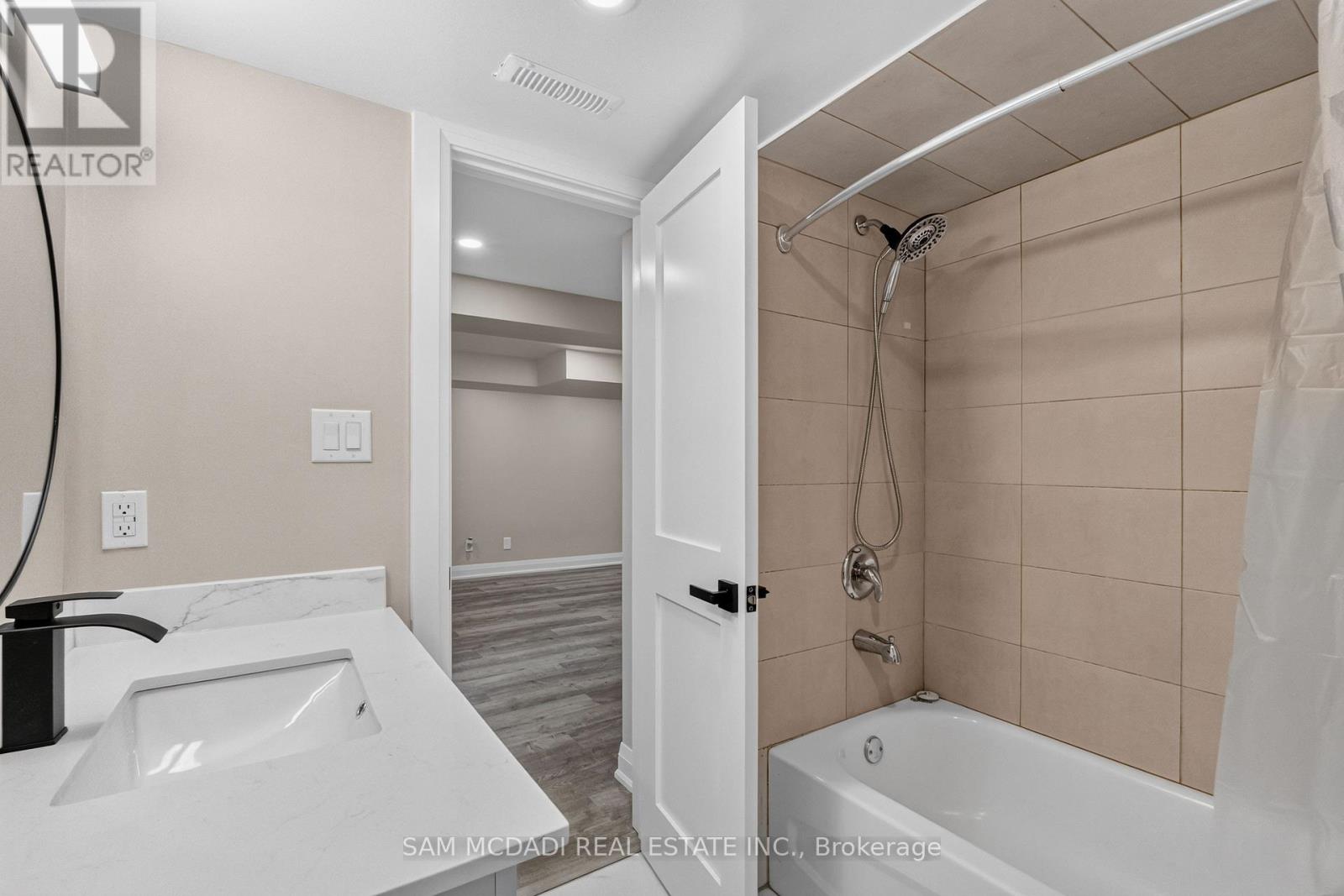 1153 Mona Road, Mississauga, Ontario  L5G 2Z8 - Photo 30 - W13605184