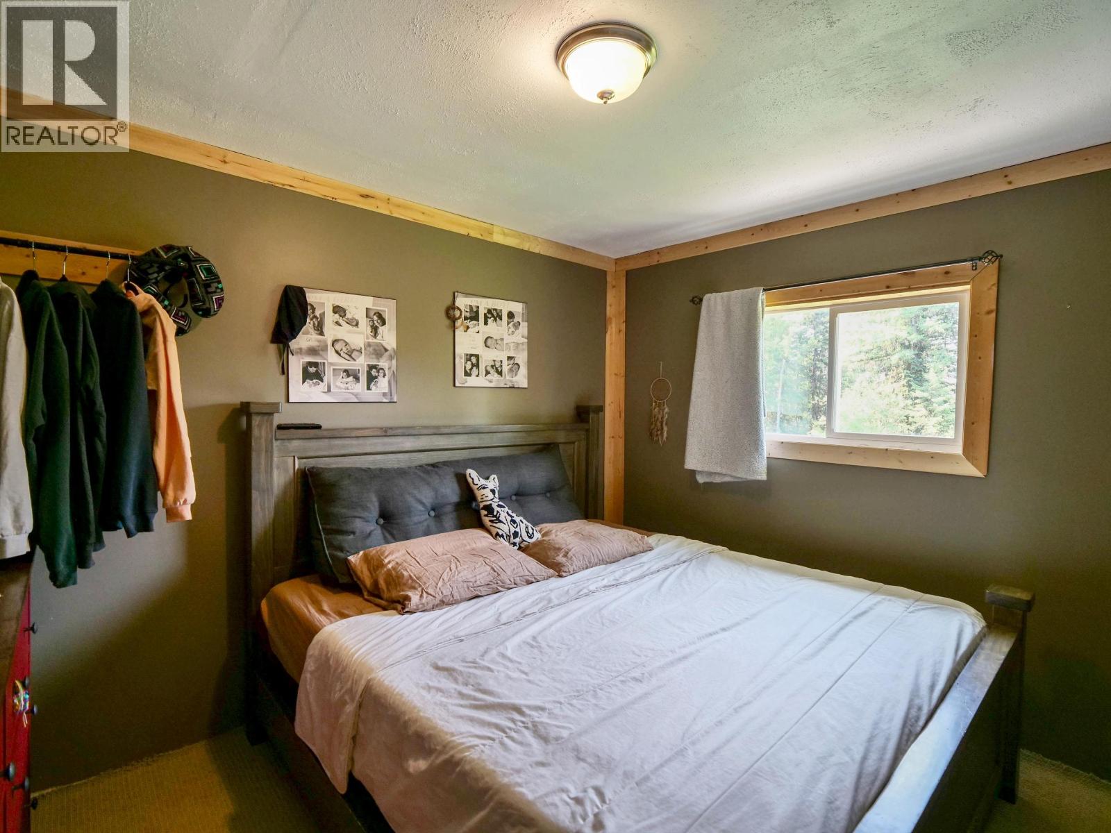 3861 Hillcrest Road, Quesnel, British Columbia  V2J 6T6 - Photo 14 - R3149914