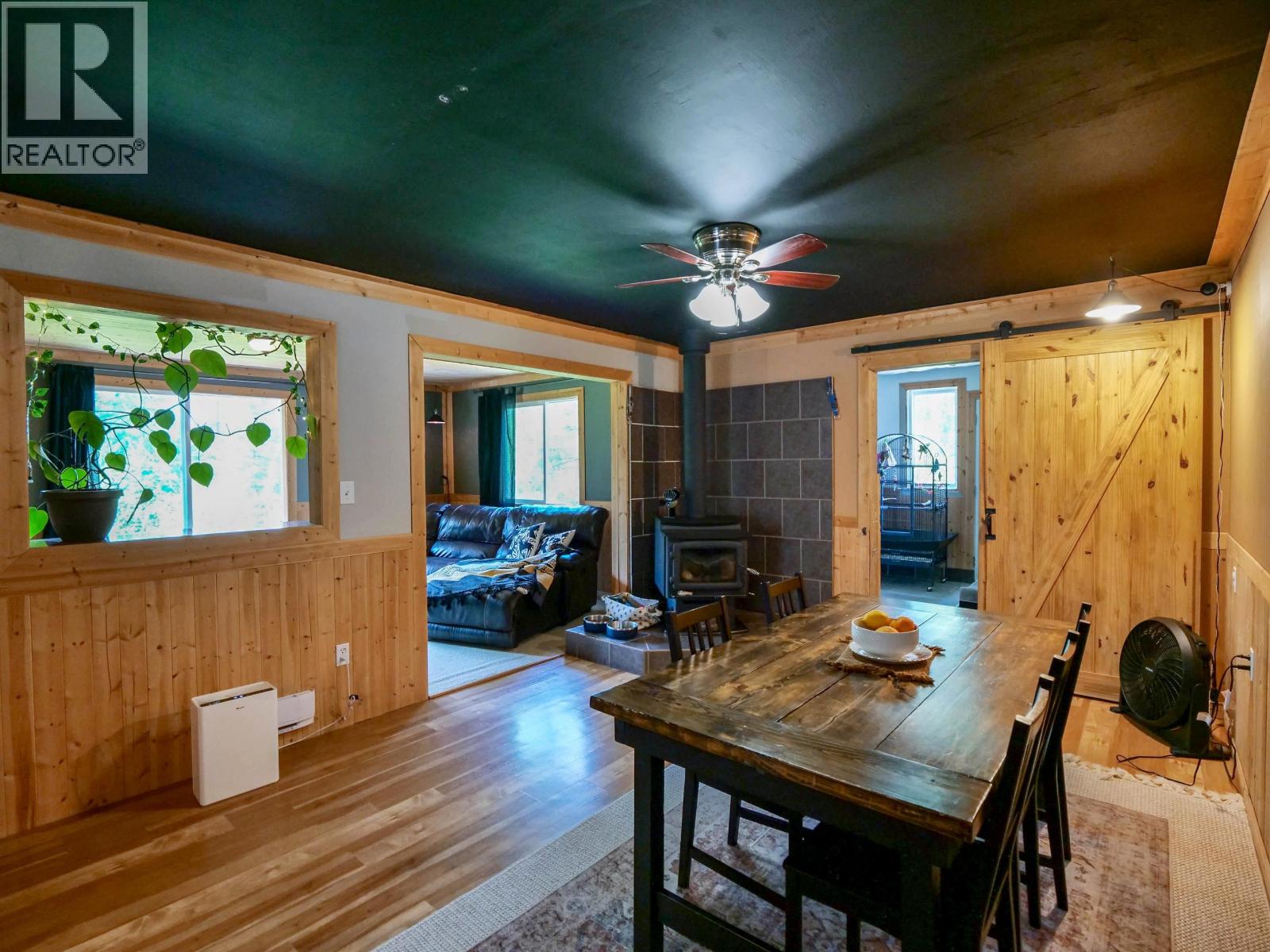 3861 Hillcrest Road, Quesnel, British Columbia  V2J 6T6 - Photo 8 - R3149914