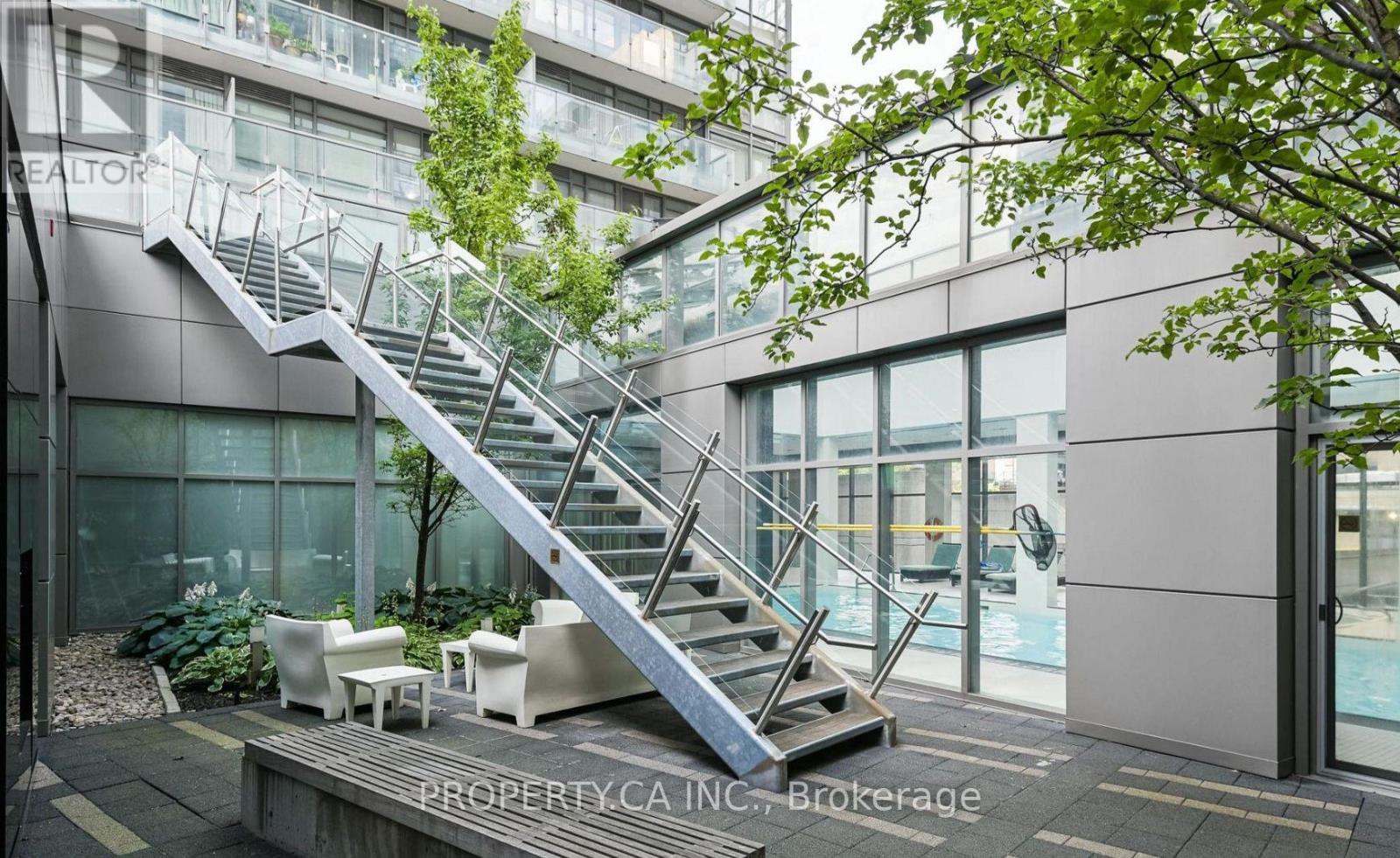 602 - 38 Grenville Street, Toronto, Ontario  M4Y 1A5 - Photo 15 - C13605208