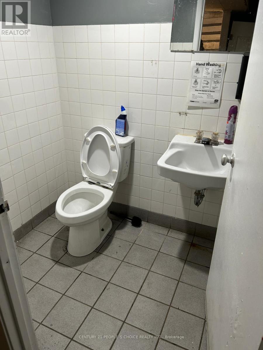 1756 Lawrence Avenue E, Toronto, Ontario  M1R 2Y7 - Photo 13 - E13605210