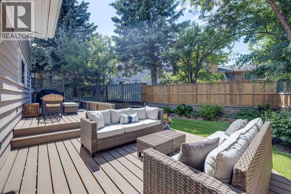 23 Woodgrove Crescent SW, Calgary, Alberta  t2w 3y9 - Photo 40 - A2328920