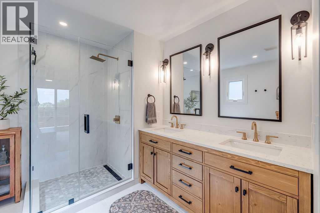 23 Woodgrove Crescent SW, Calgary, Alberta  t2w 3y9 - Photo 21 - A2328920