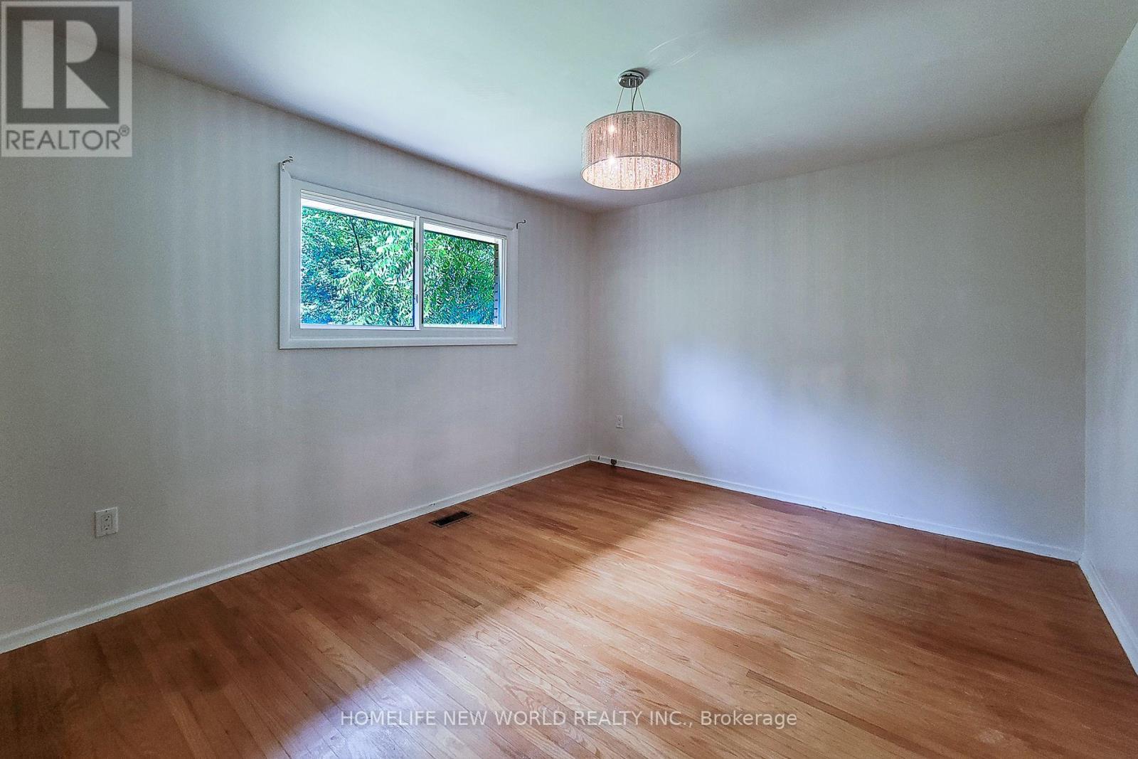 138 Rifle Range Road, Hamilton, Ontario  L8S 3B6 - Photo 14 - X13605206