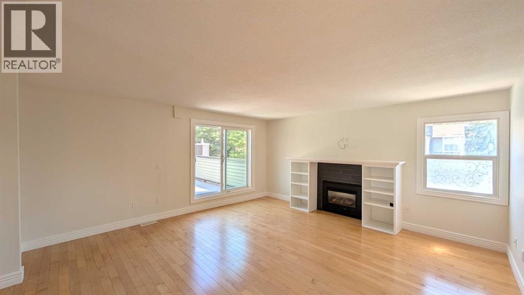 277, 86 Glamis Green SW, Calgary, Alberta  T3E 6V1 - Photo 3 - A2329773