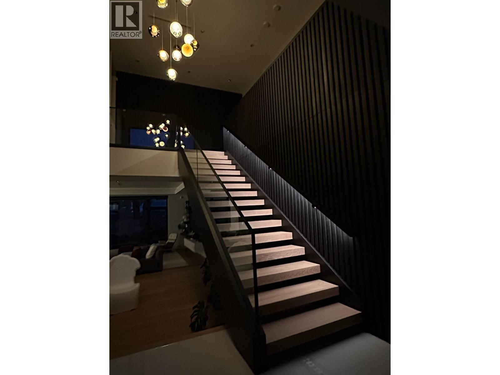 6320 Yeats Crescent, Richmond, British Columbia  V7E 4C9 - Photo 3 - R3147335