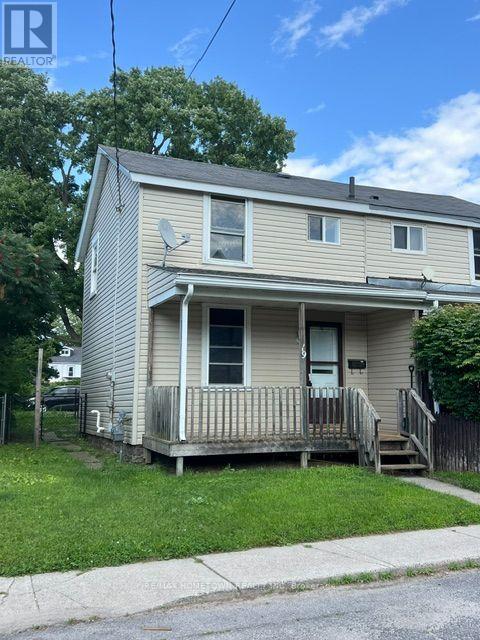 19 DANIEL STREET, Brockville, Ontario
