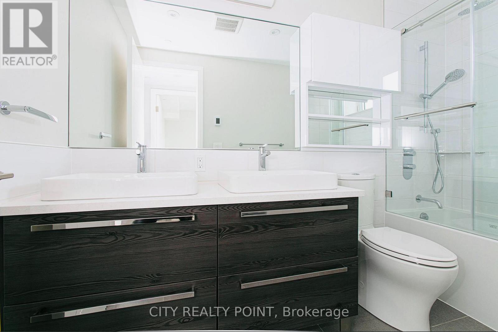 103 - 11 Walmer Road, Toronto, Ontario  M5R 2W9 - Photo 6 - C13605248