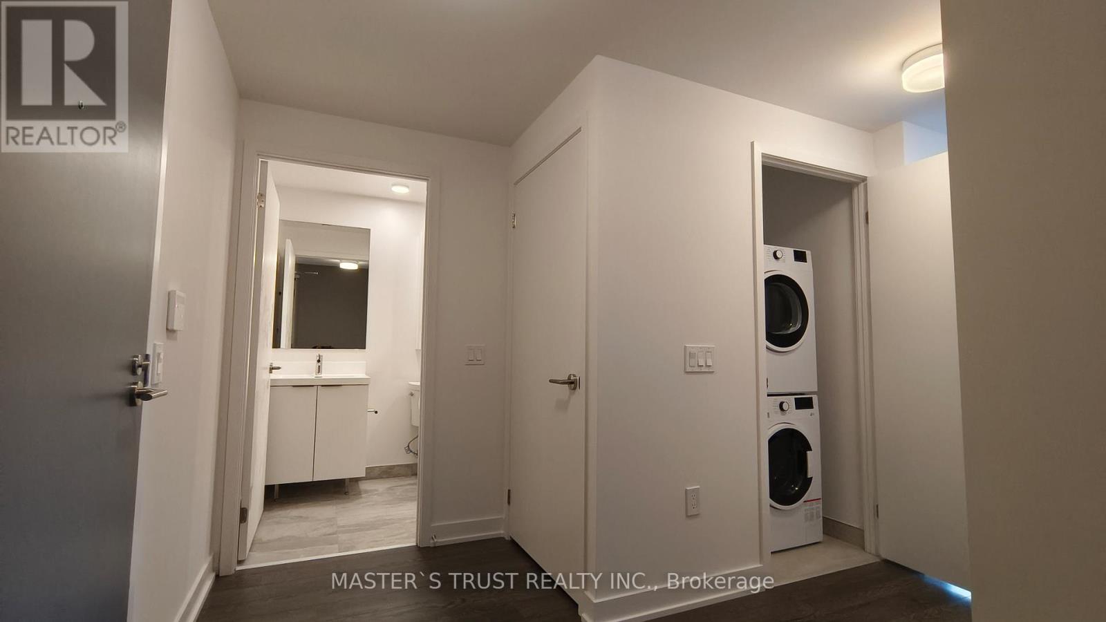 2503 - 50 O'neill Road, Toronto, Ontario  M3C 0R1 - Photo 10 - C13605254