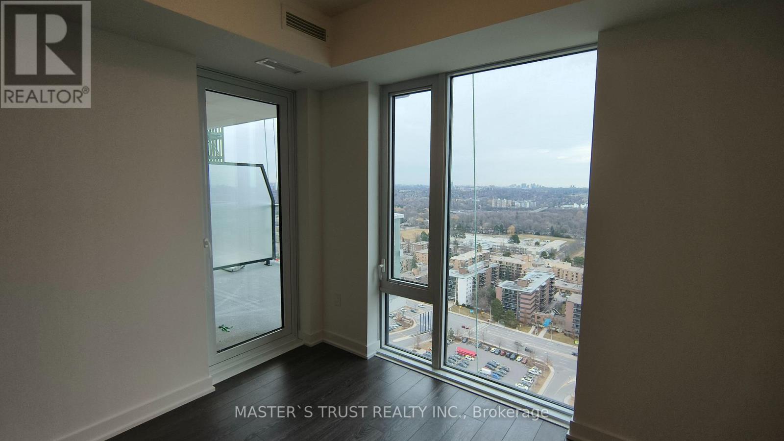 2503 - 50 O'neill Road, Toronto, Ontario  M3C 0R1 - Photo 13 - C13605254