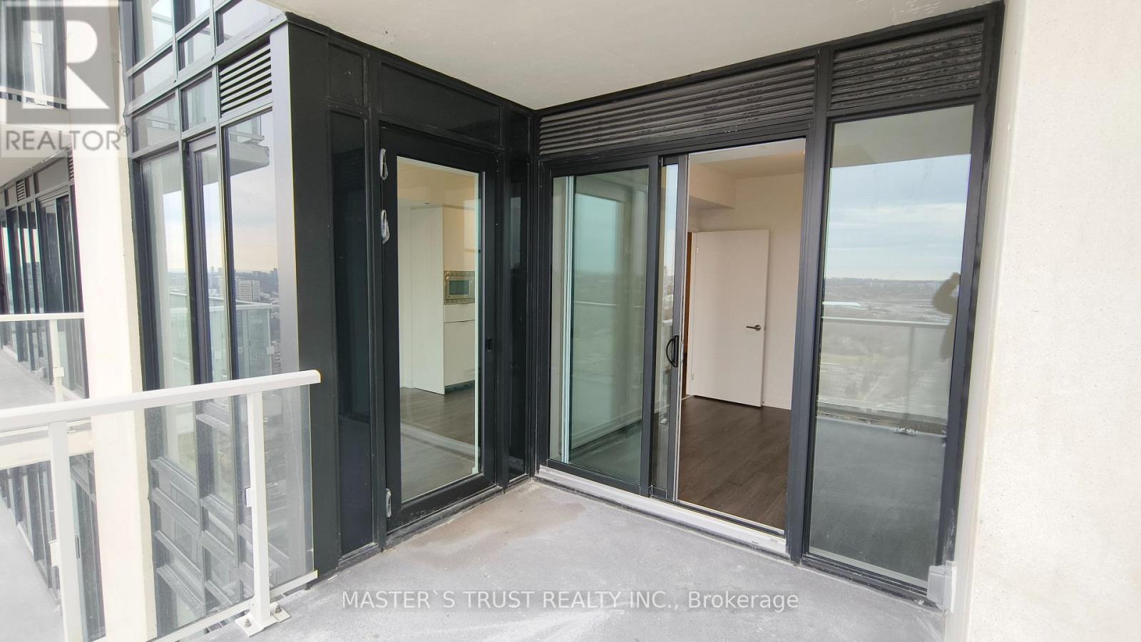 2503 - 50 O'neill Road, Toronto, Ontario  M3C 0R1 - Photo 14 - C13605254