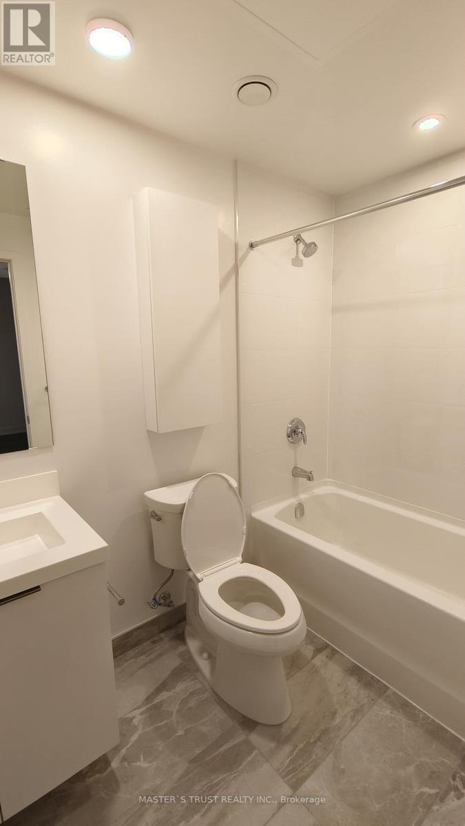 2503 - 50 O'neill Road, Toronto, Ontario  M3C 0R1 - Photo 17 - C13605254