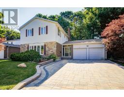 811 HUNTINGWOOD DRIVE, Toronto, Ontario