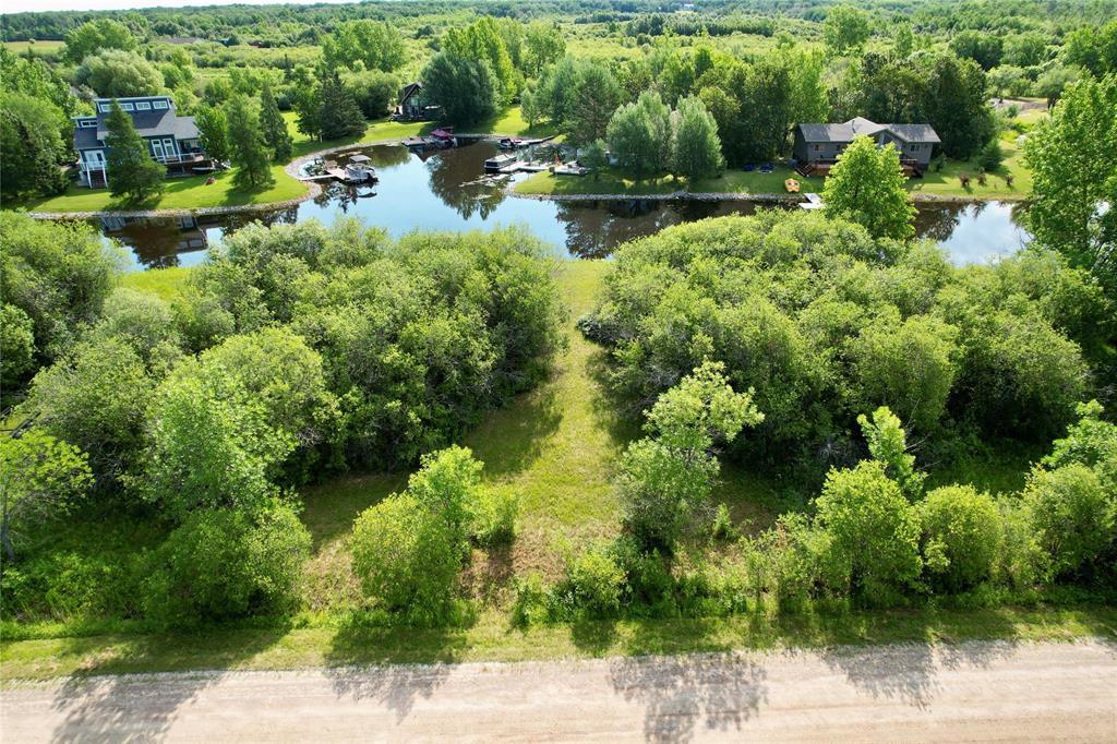 107 Victoria Drive, Hillside Beach, Manitoba  R0E 2A0 - Photo 0 - 202618610