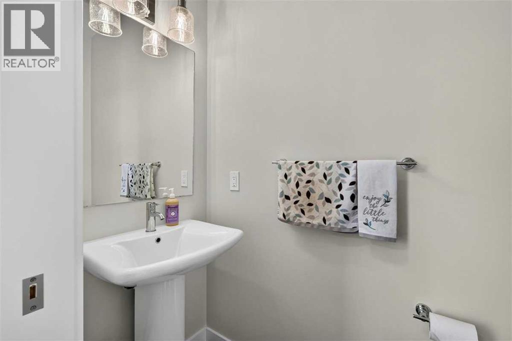145 Waterford Boulevard, Chestermere, Alberta  T1X 2M9 - Photo 22 - A2326529
