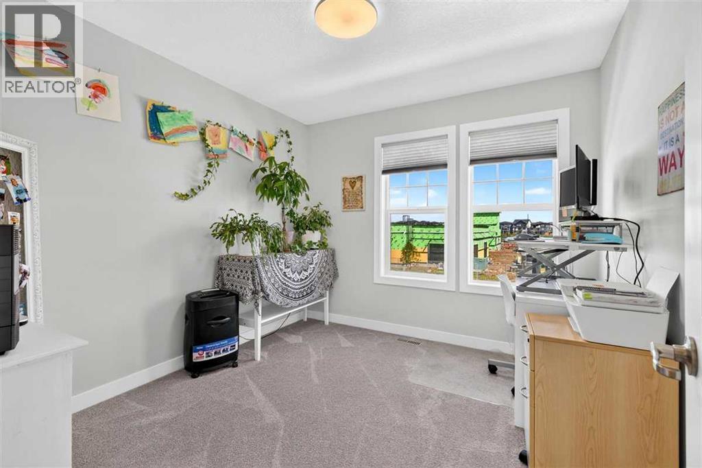 145 Waterford Boulevard, Chestermere, Alberta  T1X 2M9 - Photo 35 - A2326529