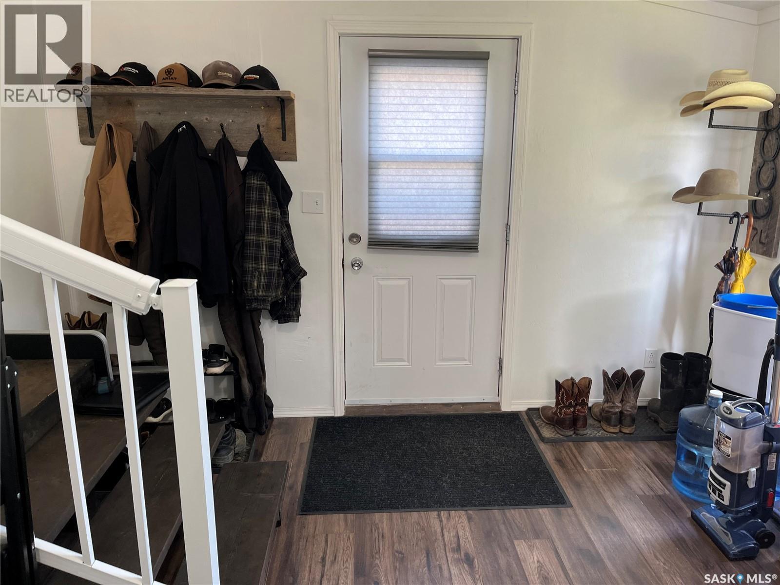6 A Avenue, Willow Bunch, Saskatchewan  S0H 4K0 - Photo 23 - SK043664
