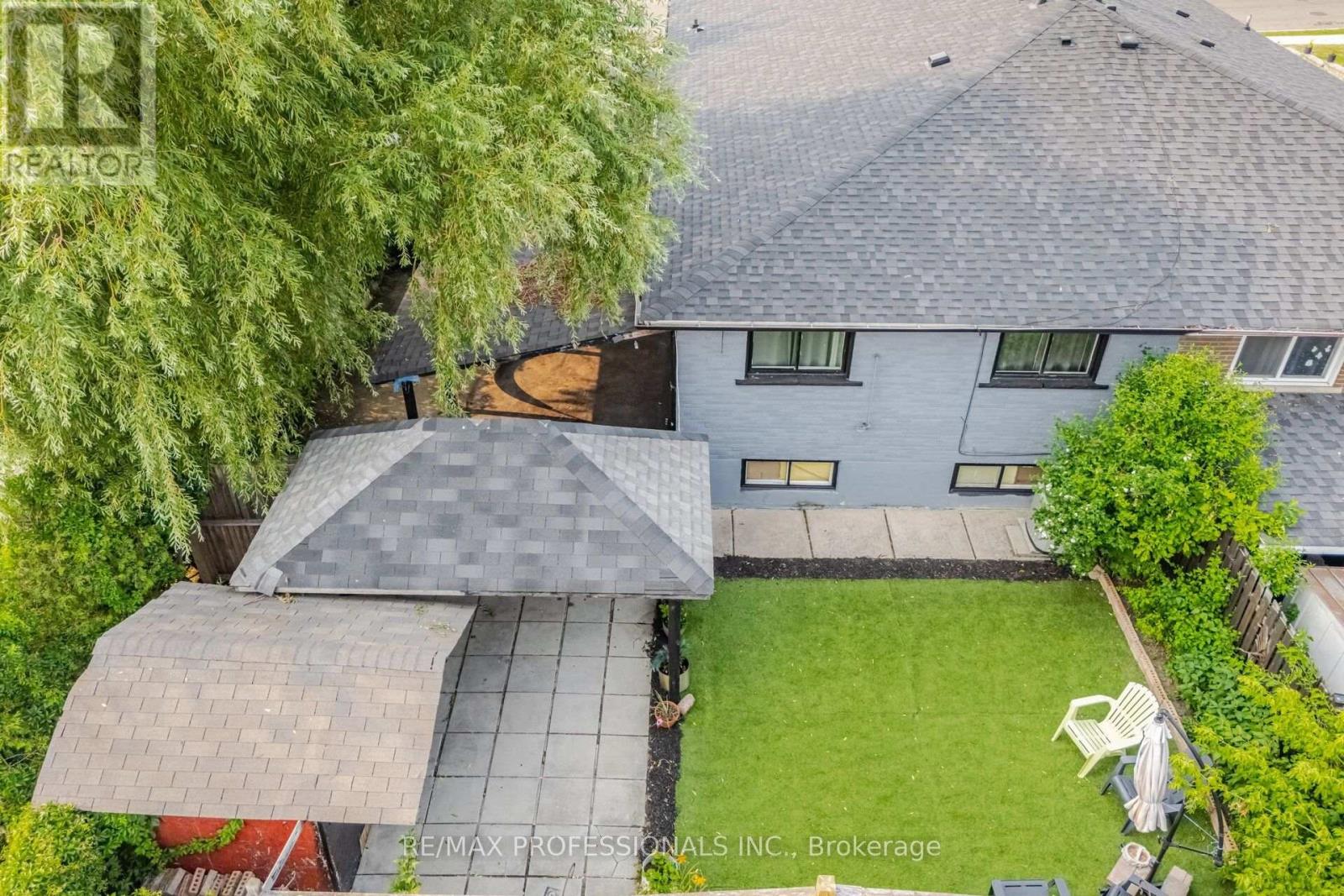 50 Cobb Avenue, Toronto, Ontario  M3L 2A3 - Photo 46 - W13585570
