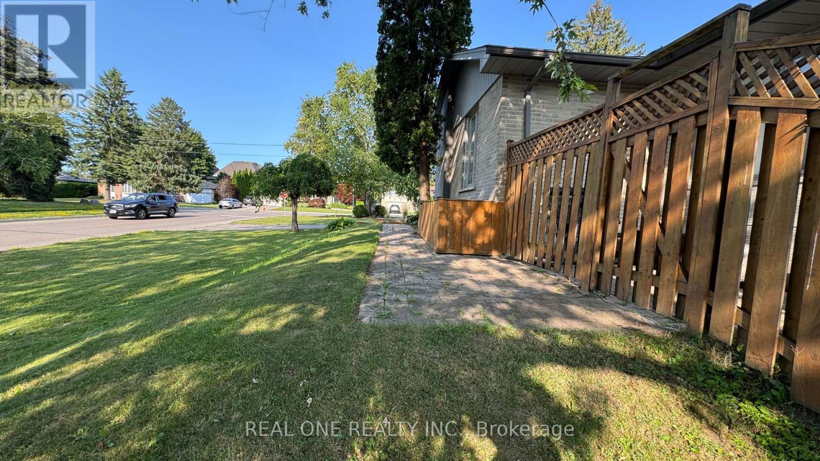 1 Silkstone Gate, Richmond Hill, Ontario  L4C 6V7 - Photo 15 - N13605330