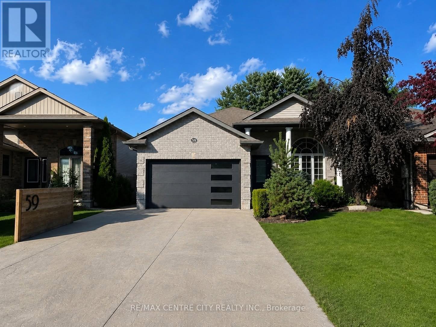 59 BRIDLE PATH, Strathroy-Caradoc, Ontario