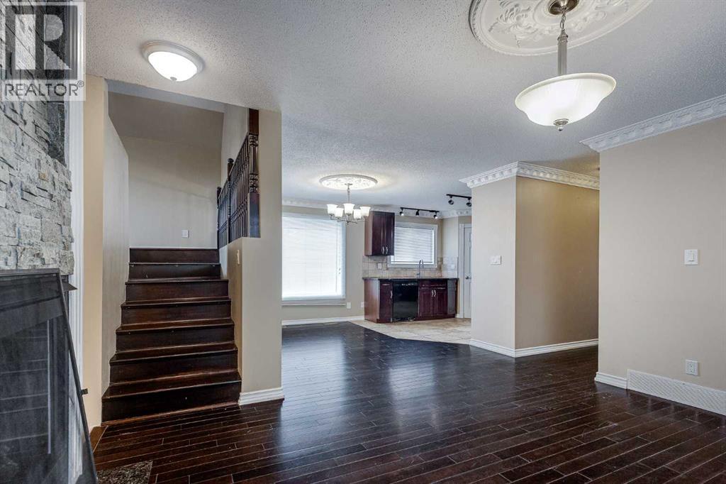 24 Mackenzie Crescent, Lacombe, Alberta  T4L 0B2 - Photo 8 - A2332176