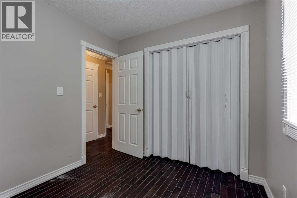 24 Mackenzie Crescent, Lacombe, Alberta  T4L 0B2 - Photo 20 - A2332176