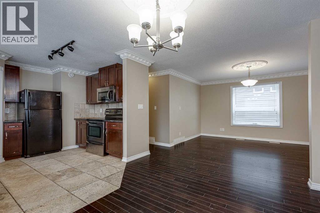 24 Mackenzie Crescent, Lacombe, Alberta  T4L 0B2 - Photo 10 - A2332176