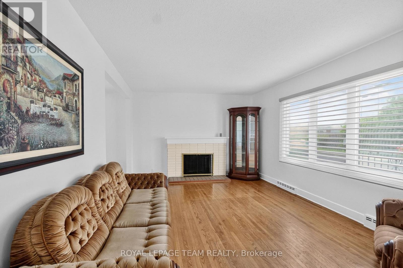 53 Fieldrow Street, Ottawa, Ontario  K2G 2Y6 - Photo 7 - X13605424