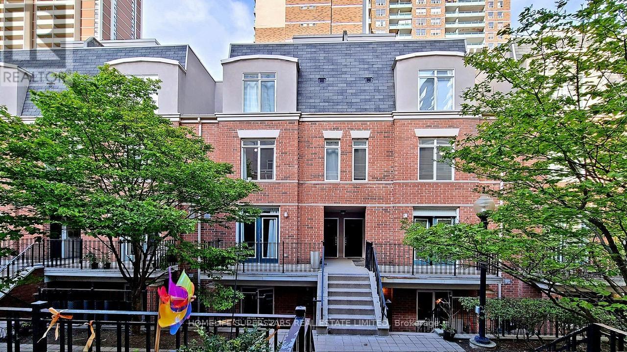 245 - 415 JARVIS STREET, Toronto, Ontario