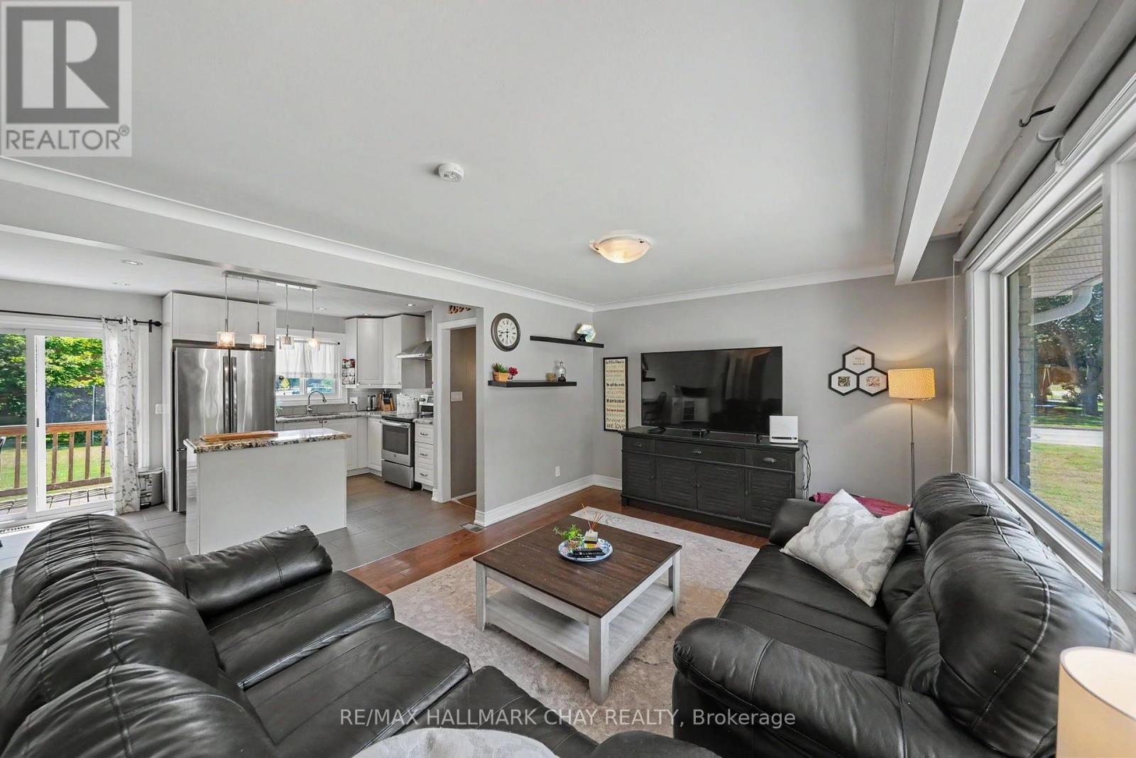 13 Downey Avenue, New Tecumseth, Ontario  L9R 1J7 - Photo 8 - N13605420