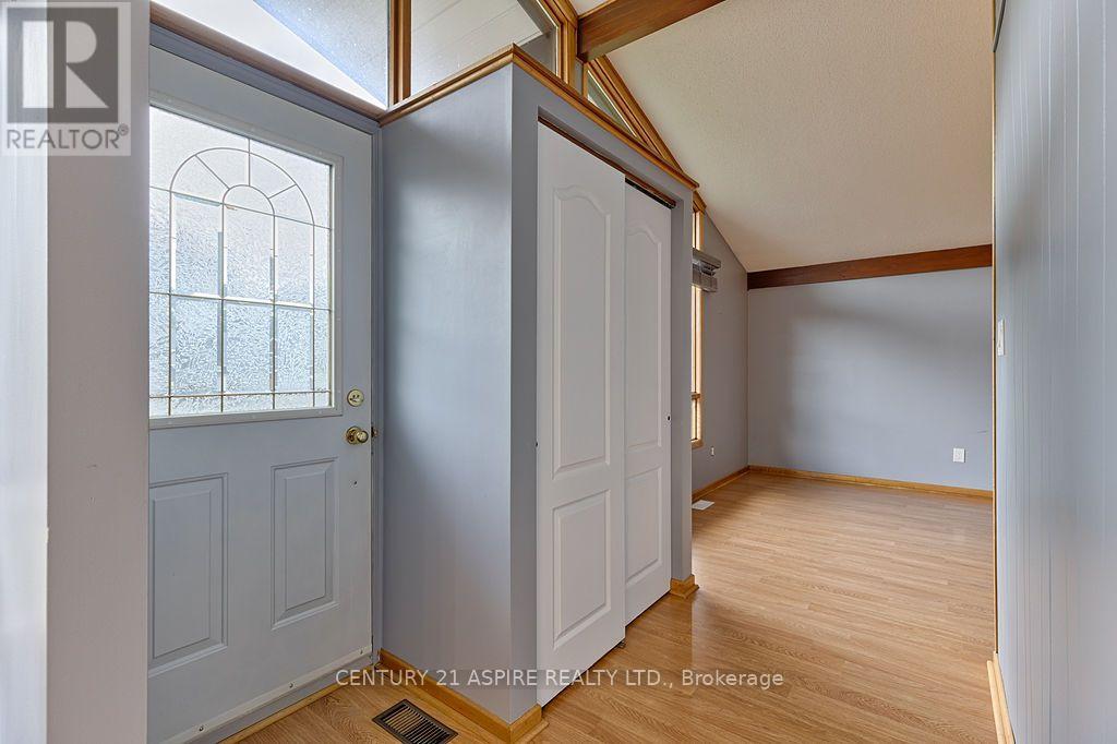 31 Selkirk Street, Petawawa, Ontario  K8H 1P1 - Photo 18 - X13605440
