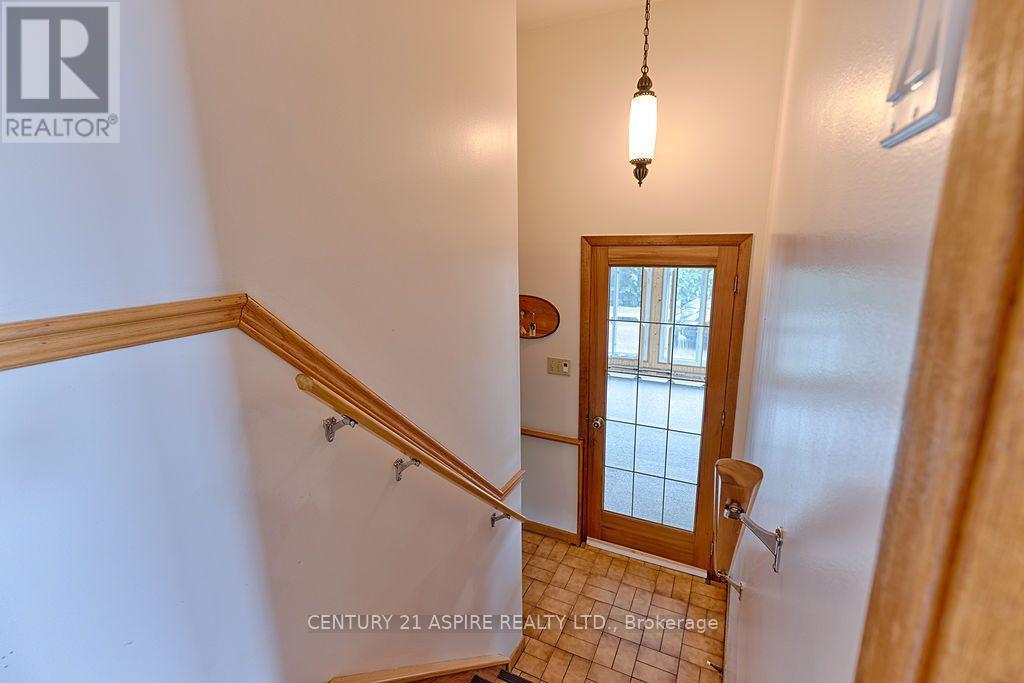 31 Selkirk Street, Petawawa, Ontario  K8H 1P1 - Photo 26 - X13605440