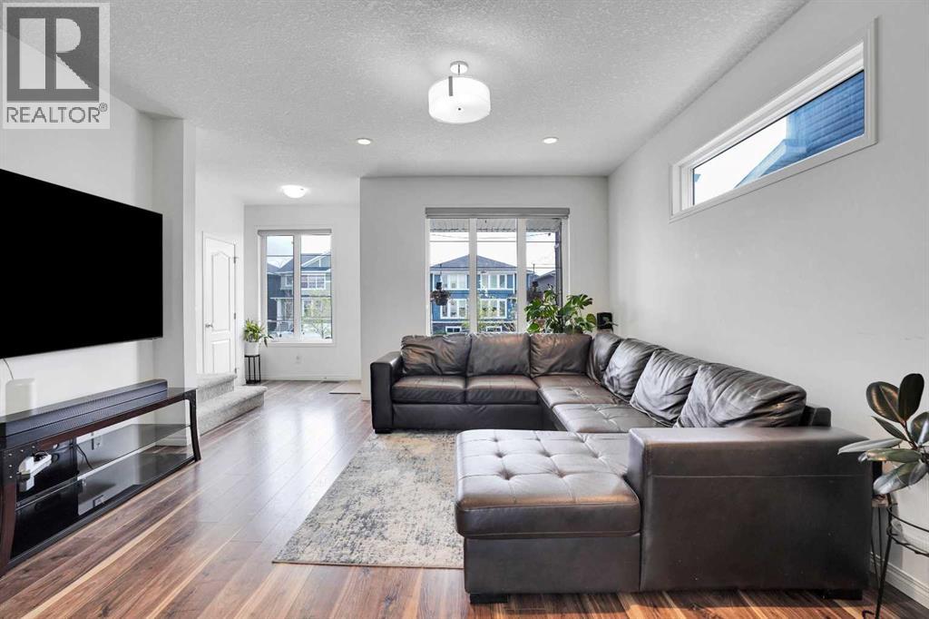 726 Redstone Drive Ne, Calgary, Alberta  t3n 1k9 - Photo 7 - A2311893