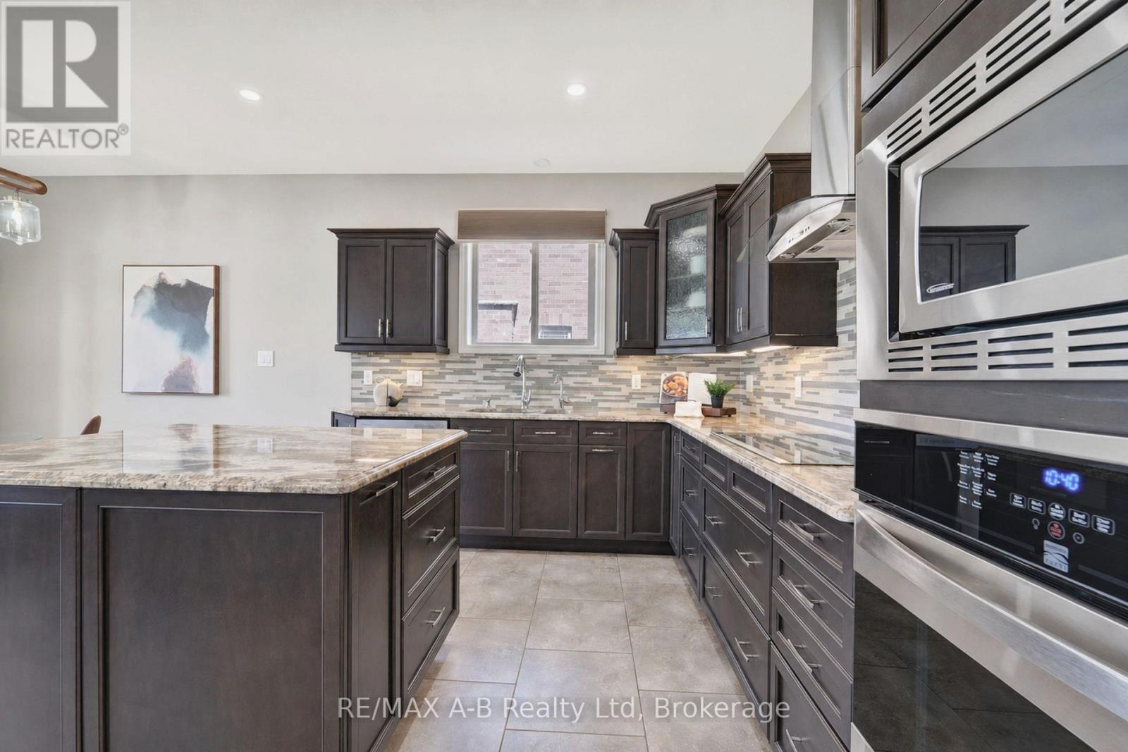 70 Kenton Street, West Perth (Mitchell), Ontario  N0K 1N0 - Photo 13 - X13605446