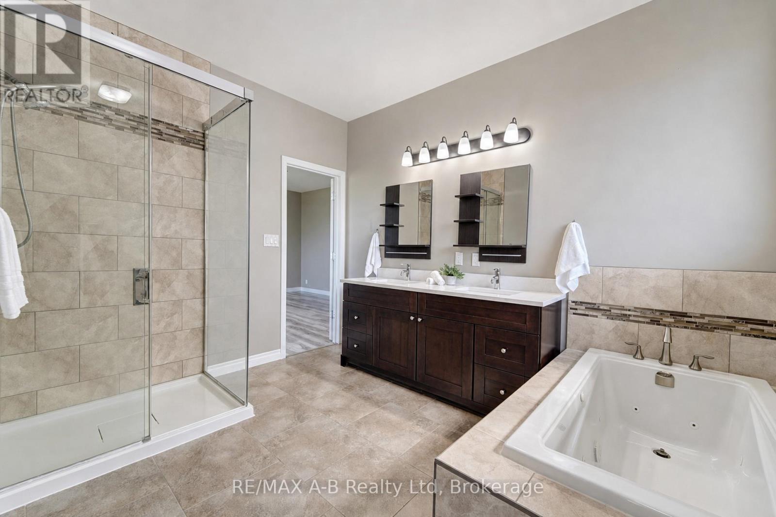 70 Kenton Street, West Perth (Mitchell), Ontario  N0K 1N0 - Photo 29 - X13605446