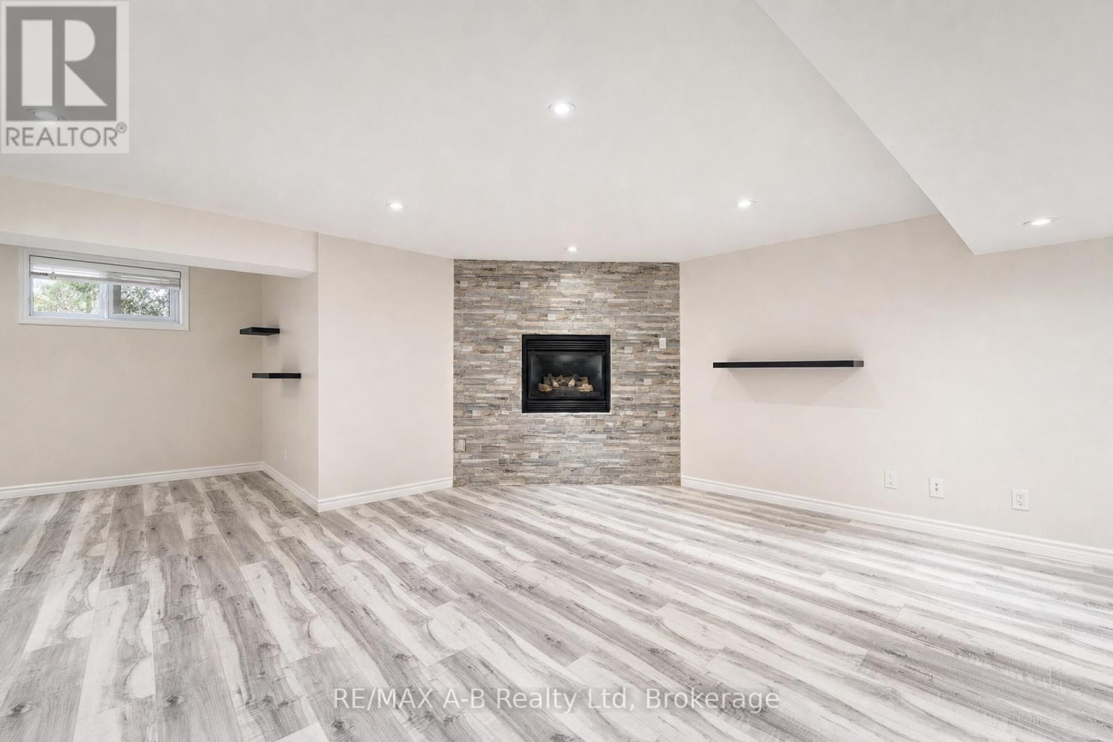 70 Kenton Street, West Perth (Mitchell), Ontario  N0K 1N0 - Photo 36 - X13605446