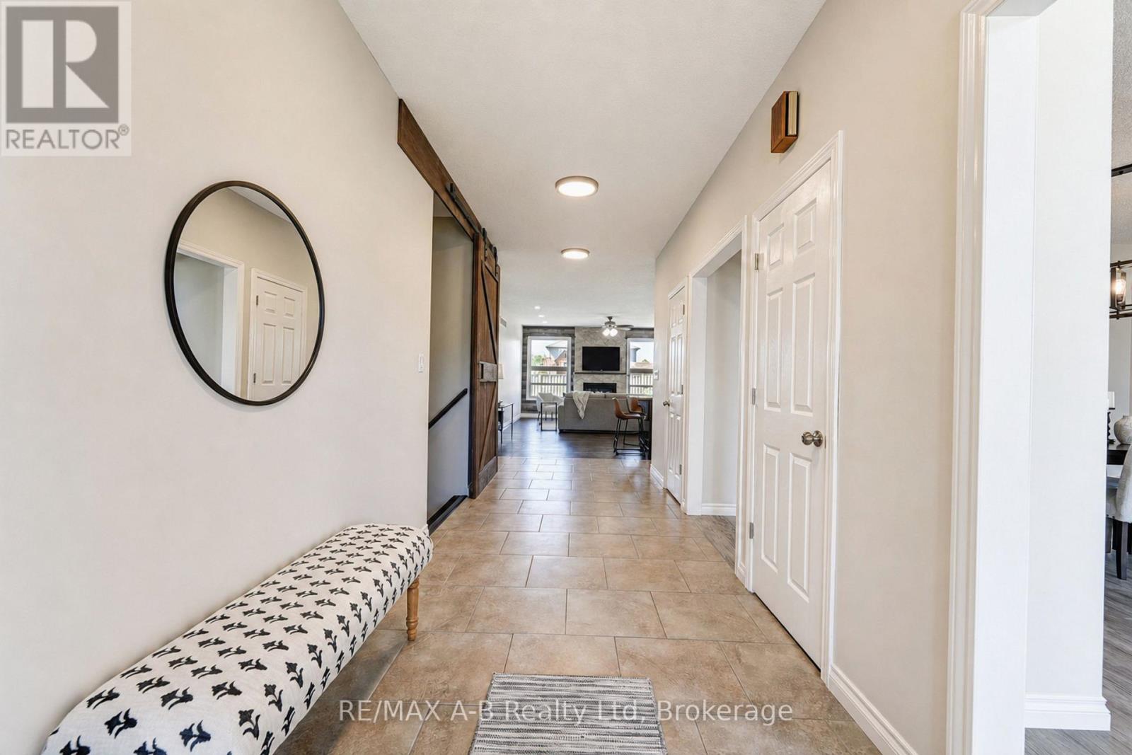 70 Kenton Street, West Perth (Mitchell), Ontario  N0K 1N0 - Photo 4 - X13605446