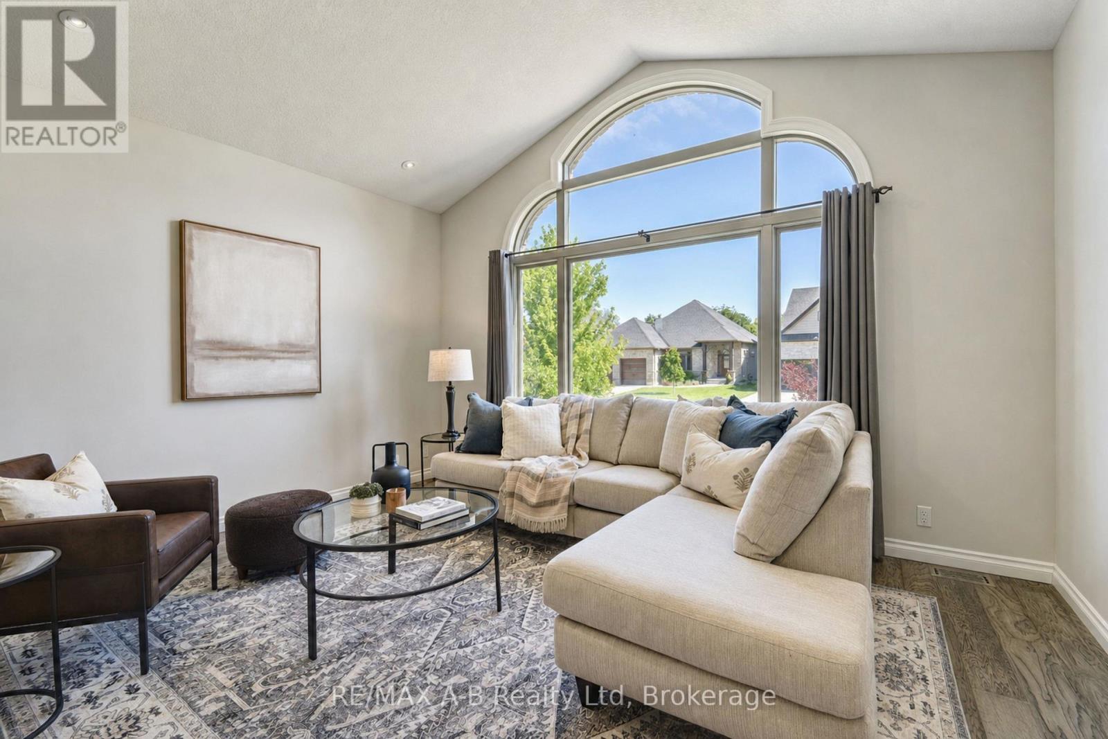 70 Kenton Street, West Perth (Mitchell), Ontario  N0K 1N0 - Photo 5 - X13605446