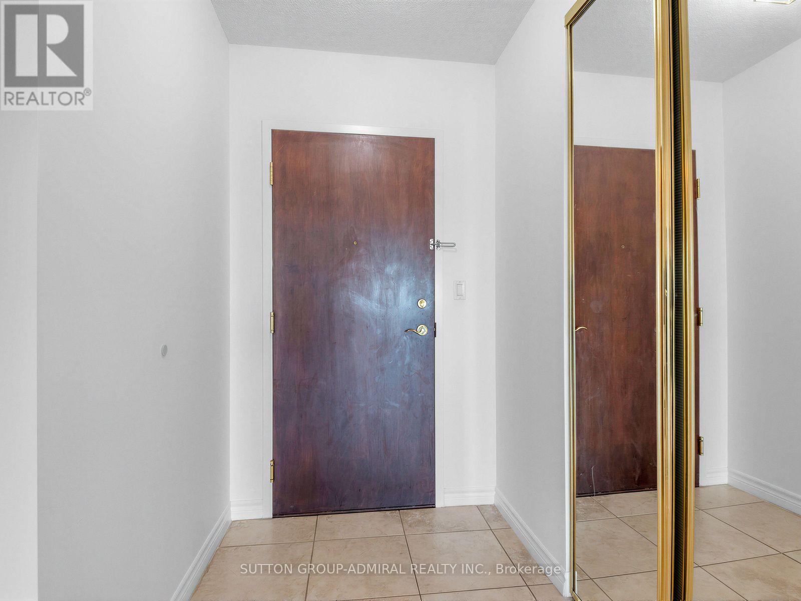 408 - 88 Promenade Circle, Vaughan (Brownridge), Ontario  L4J 9A4 - Photo 2 - N13605448